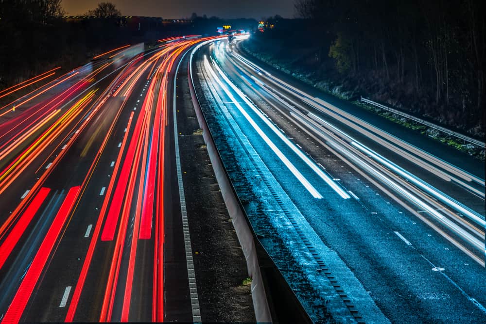 Driving at Night – 6 Critical Tips for Your Safe Travel in the Dark