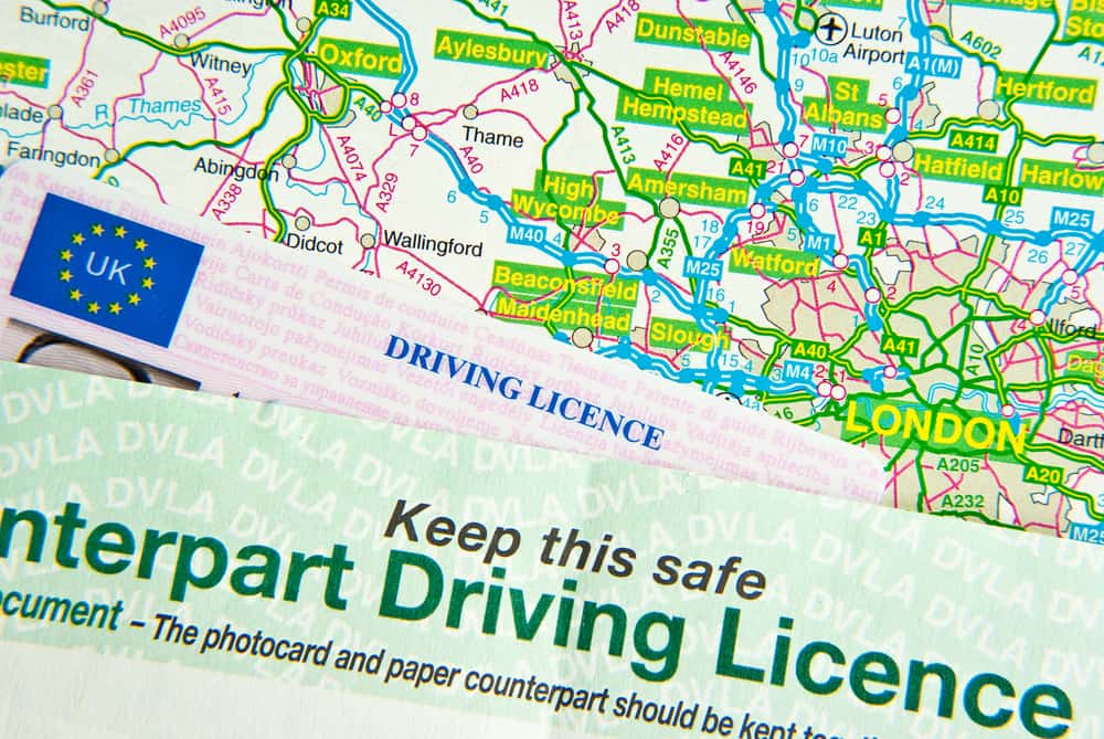 d1 driving licence form return address